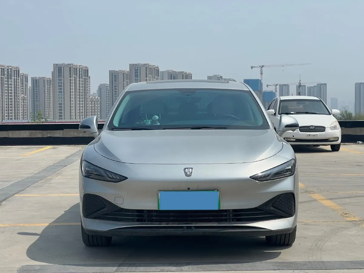 2023 Roewe D7 1.5L 112HP L4 1DHT PHEV 21.4KWH,autocango,china used car exporter,china ev exporter,chinese used car exporter,chinese used ev exporter