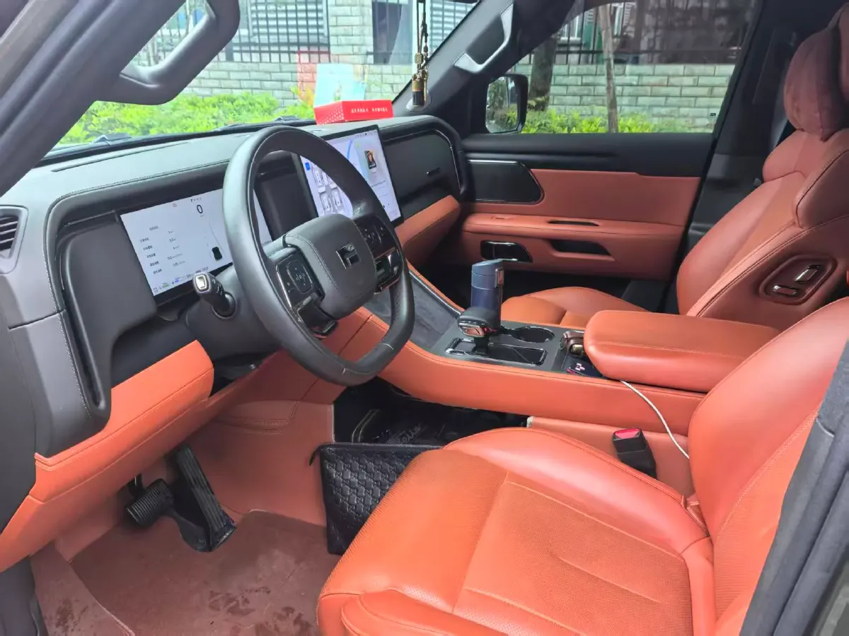 2024 ROXROX 01 1.5T 152HP L4 REEV 58.4KWH,autocango,china used car exporter,china ev exporter,chinese used car exporter,chinese used ev exporter