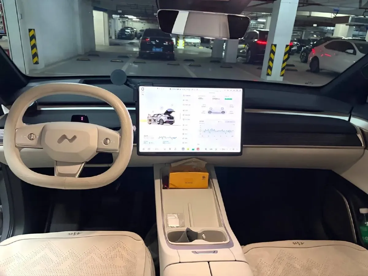 2024 ONVO L60 BEV 60KWH,autocango,china used car exporter,china ev exporter,chinese used car exporter,chinese used ev exporter