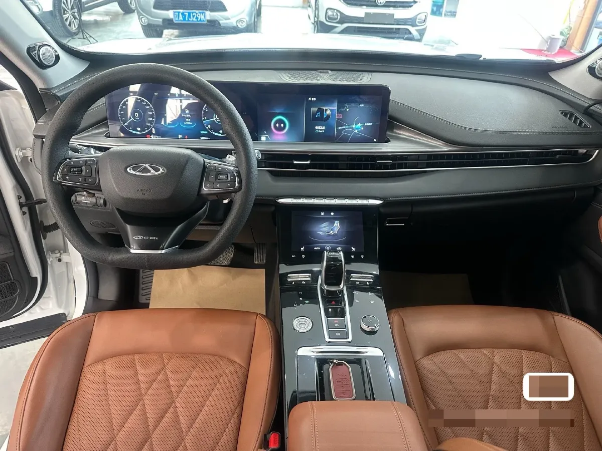 2021 Chery Tiggo 8 Plus 1.6T 197HP L4 7DCT,autocango,china used car exporter,china ev exporter,chinese used car exporter,chinese used ev exporter