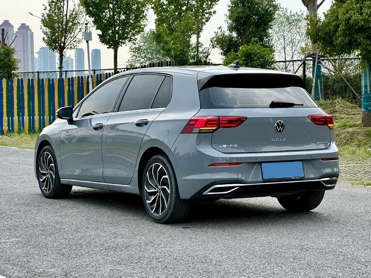 2021 Volkswagen Golf 1.4T 150HP L4 7DCT,autocango,china used car exporter,china ev exporter,chinese used car exporter,chinese used ev exporter
