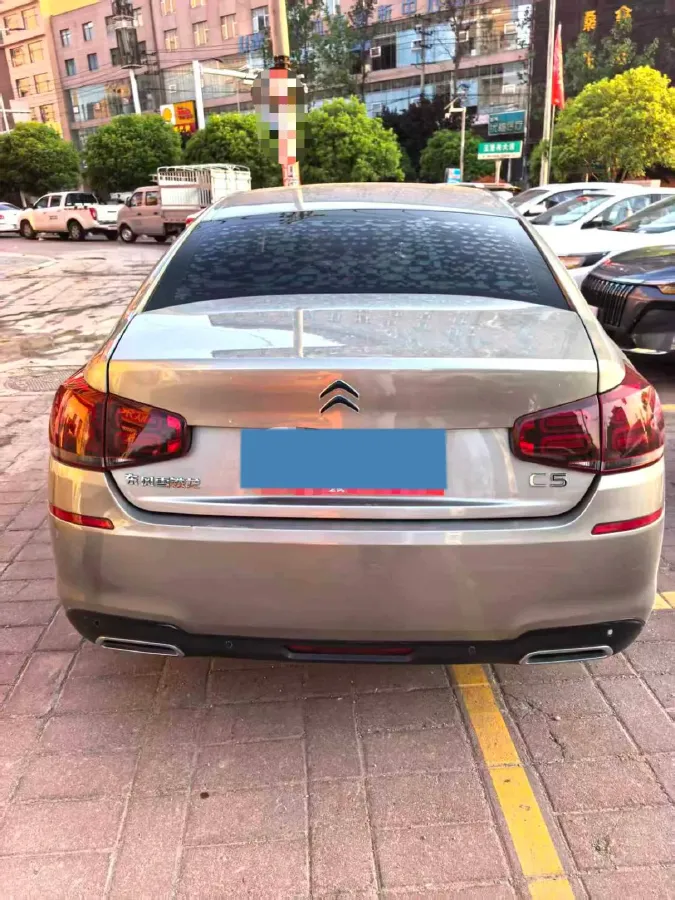 2017 Citroen C5 1.6T 167HP L4 6AT,autocango,china used car exporter,china ev exporter,chinese used car exporter,chinese used ev exporter