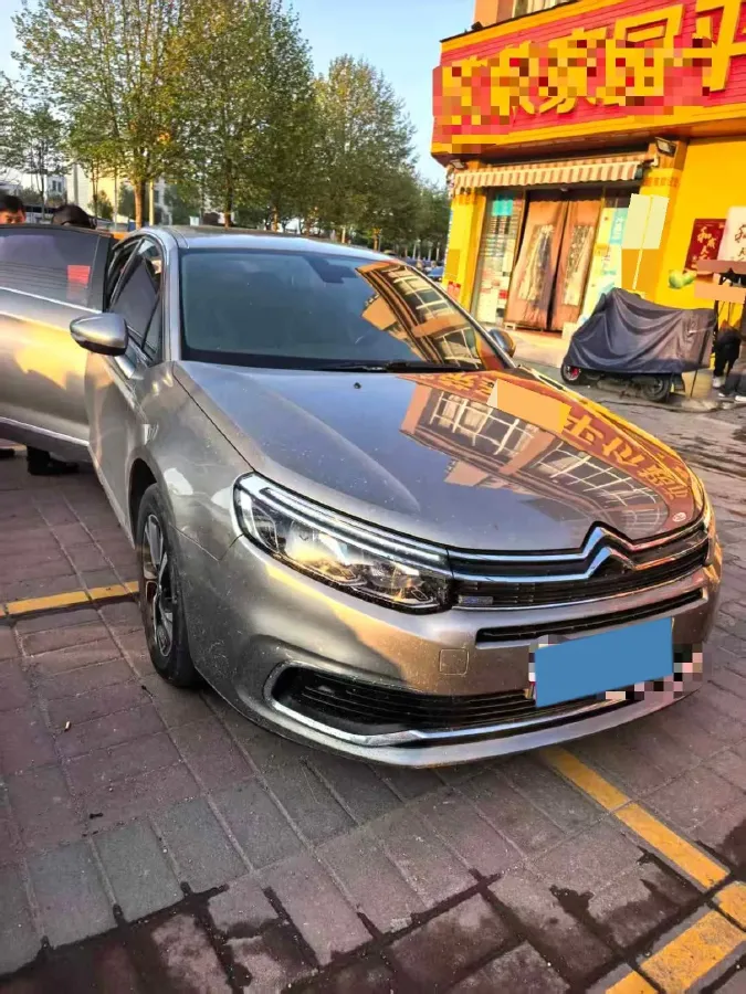2017 Citroen C5 1.6T 167HP L4 6AT,autocango,china used car exporter,china ev exporter,chinese used car exporter,chinese used ev exporter