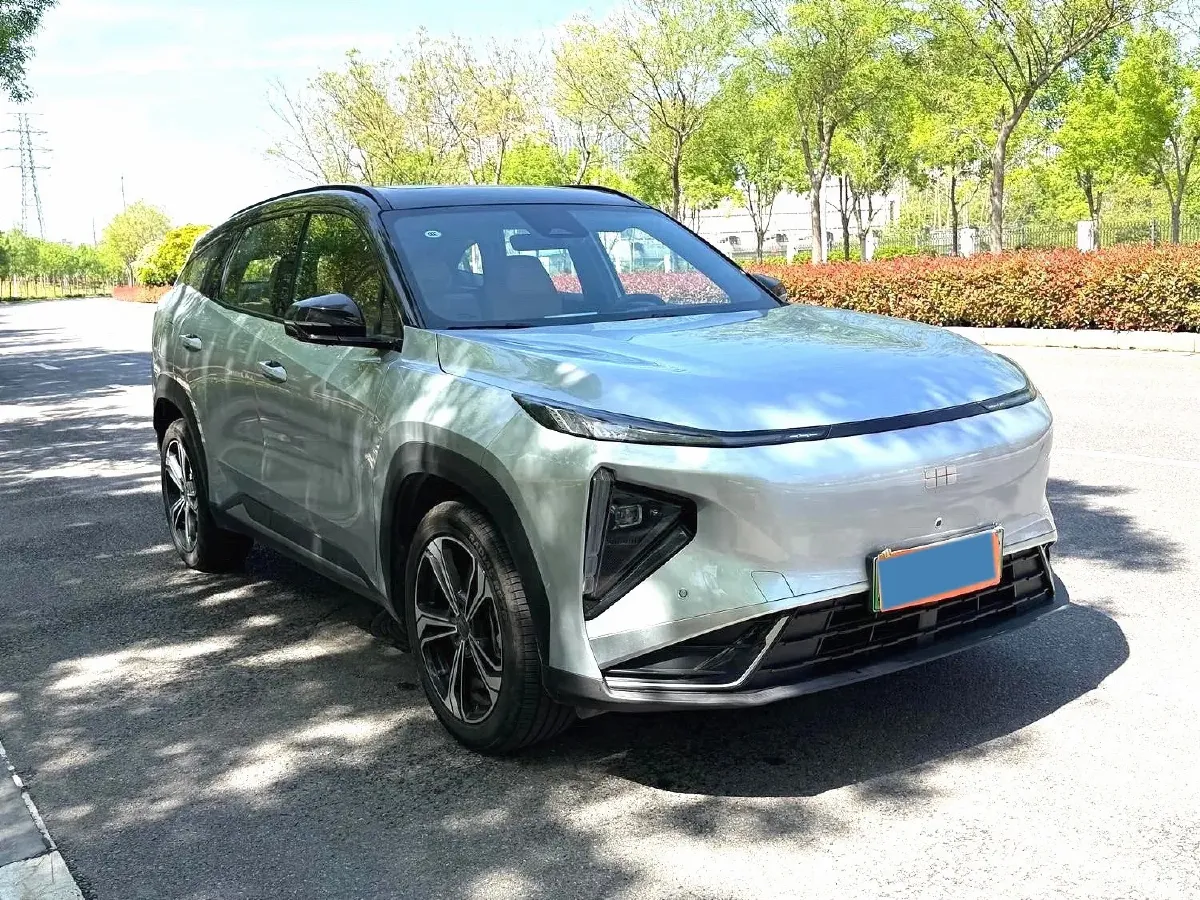 2025 Geely Galaxy L7 1.5L 112HP L4 1DHT PHEV 18.4KWH,autocango,china used car exporter,china ev exporter,chinese used car exporter,chinese used ev exporter