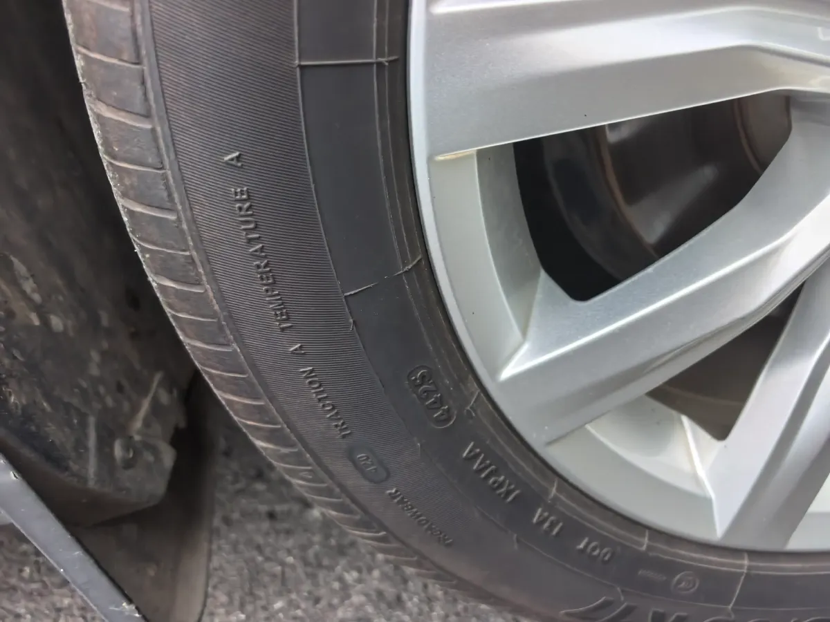 2021 Volkswagen T-Roc 1.4T 150HP L4 7DCT,autocango,china used car exporter,china ev exporter,chinese used car exporter,chinese used ev exporter