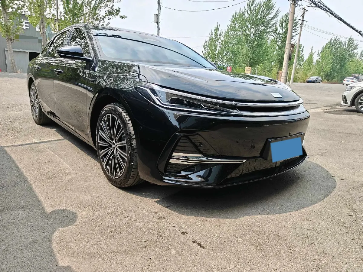 2025 Geely Galaxy A7 1.5L 112HP L4 1DHT PHEV,autocango,china used car exporter,china ev exporter,chinese used car exporter,chinese used ev exporter
