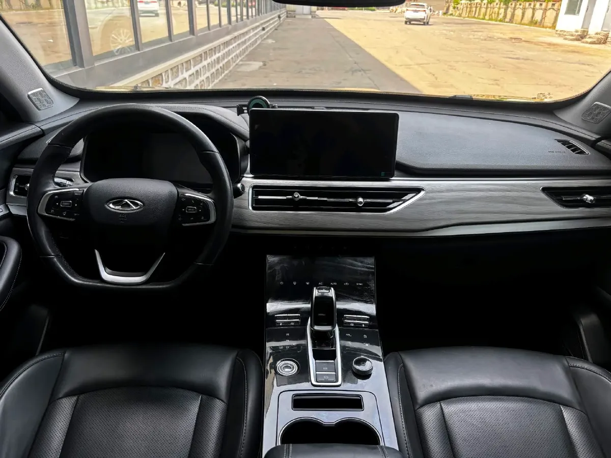 2021 Chery Tiggo 8 2.0T 254HP L4 7DCT,autocango,china used car exporter,china ev exporter,chinese used car exporter,chinese used ev exporter