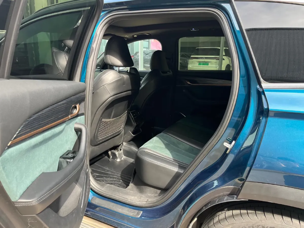 2021 Geely Monjaro 2.0T 238HP L4 8AT,autocango,china used car exporter,china ev exporter,chinese used car exporter,chinese used ev exporter