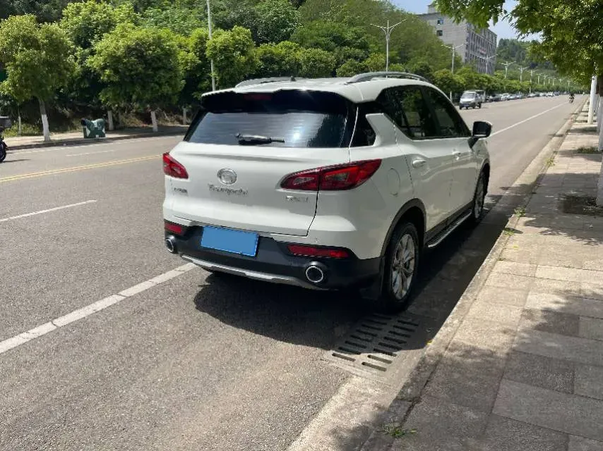 2019 GAC Trumpchi GS3 1.5L 114HP L4 5MT,autocango,china used car exporter,china ev exporter,chinese used car exporter,chinese used ev exporter
