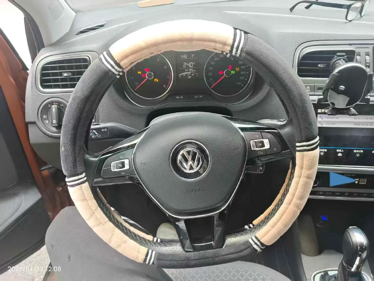 2018 Landwind XiaoYao 1.5T 163HP L4 CVT,autocango,china used car exporter,china ev exporter,chinese used car exporter,chinese used ev exporter