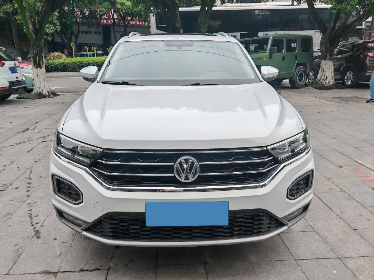 2019 Volkswagen T-Roc 1.4T 131HP L4 7DCT,autocango,china used car exporter,china ev exporter,chinese used car exporter,chinese used ev exporter