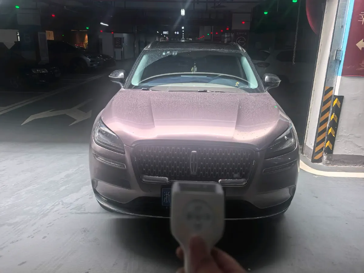 2021 Lincoln Corsair 2.0T 245HP L4 8AT,autocango,china used car exporter,china ev exporter,chinese used car exporter,chinese used ev exporter