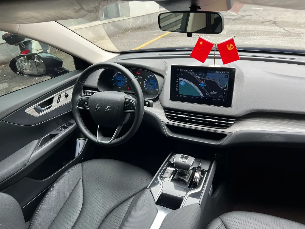 2024 HongQi E-QM5 BEV 72KWH,autocango,china used car exporter,china ev exporter,chinese used car exporter,chinese used ev exporter