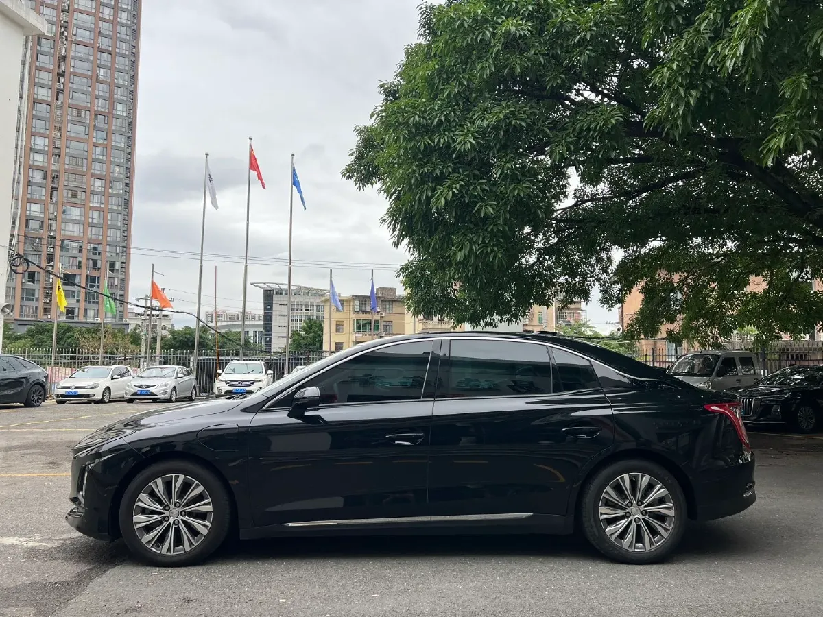 2024 HongQi E-QM5 BEV 72KWH,autocango,china used car exporter,china ev exporter,chinese used car exporter,chinese used ev exporter