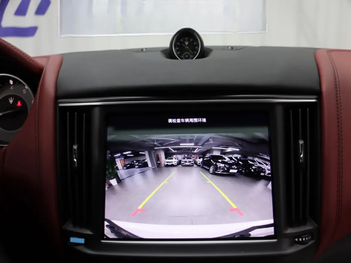 2022 Maserati Levante 2.0T 330HP L4 8AT,autocango,china used car exporter,china ev exporter,chinese used car exporter,chinese used ev exporter