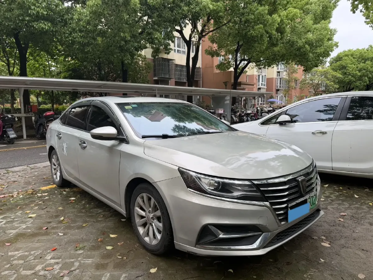 2017 Roewe i6 1.0T 125HP L3 2AT PHEV,autocango,china used car exporter,china ev exporter,chinese used car exporter,chinese used ev exporter