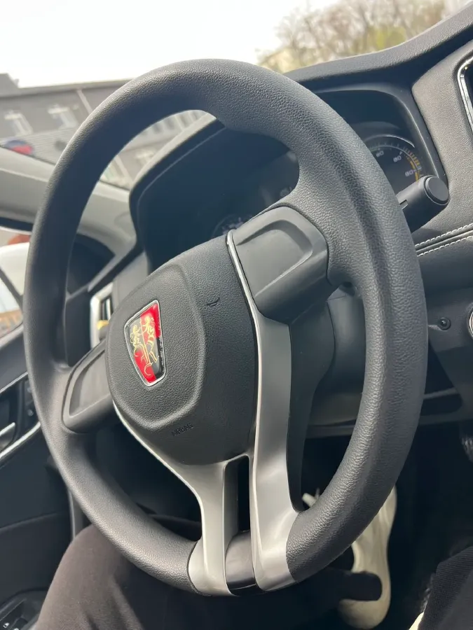 2017 Roewe i6 1.0T 125HP L3 2AT PHEV,autocango,china used car exporter,china ev exporter,chinese used car exporter,chinese used ev exporter