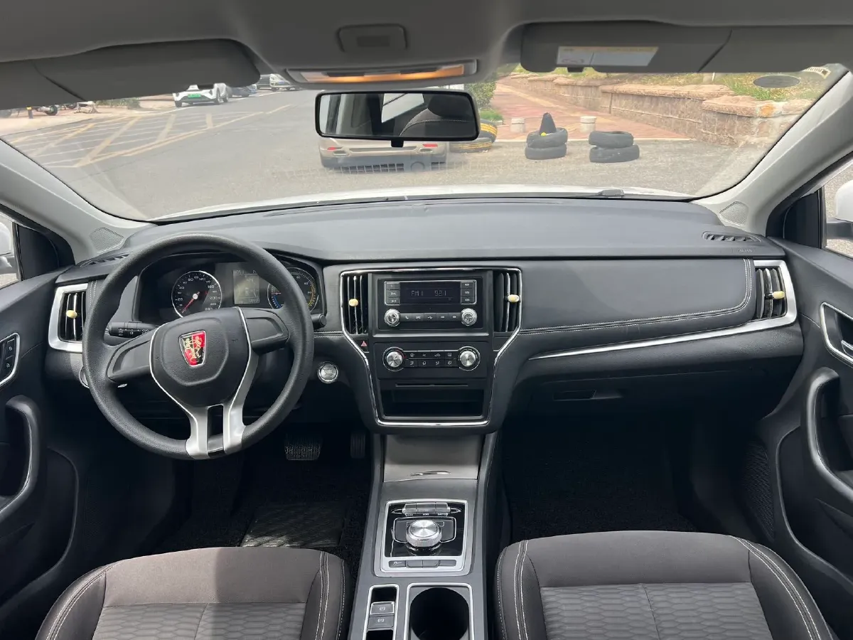 2017 Roewe i6 1.0T 125HP L3 2AT PHEV,autocango,china used car exporter,china ev exporter,chinese used car exporter,chinese used ev exporter