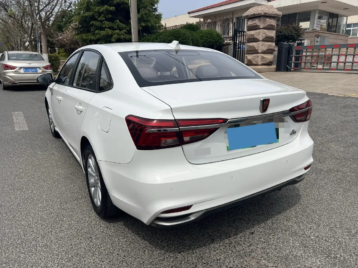 2017 Roewe i6 1.0T 125HP L3 2AT PHEV,autocango,china used car exporter,china ev exporter,chinese used car exporter,chinese used ev exporter