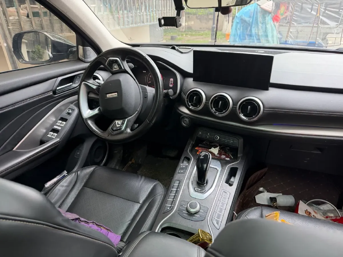 2020 WEY VV6 2.0T 227HP L4 7DCT,autocango,china used car exporter,china ev exporter,chinese used car exporter,chinese used ev exporter