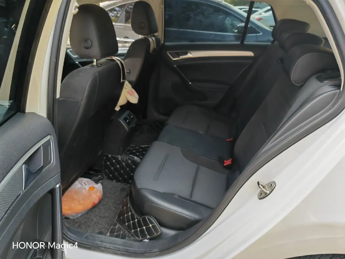 2018 Volkswagen Golf 1.4T 131HP L4 7DCT,autocango,china used car exporter,china ev exporter,chinese used car exporter,chinese used ev exporter