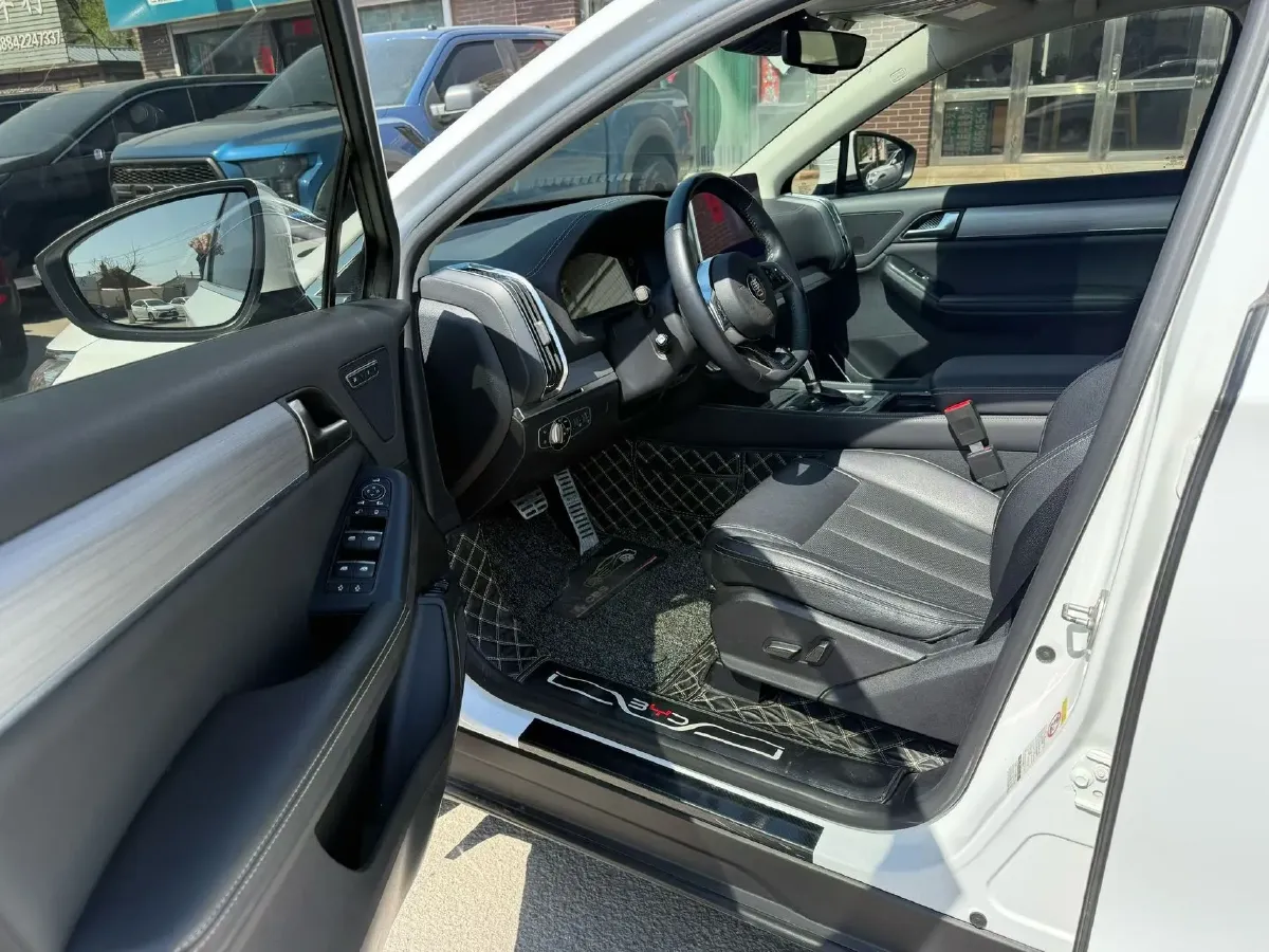 2018 BYD Tang 2.0T 205HP L4 6AT,autocango,china used car exporter,china ev exporter,chinese used car exporter,chinese used ev exporter