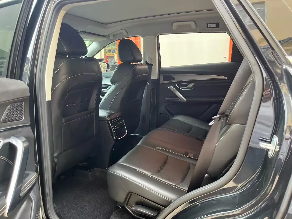 2021 Jetour X70 Plus 1.5T 156HP L4 6MT,autocango,china used car exporter,china ev exporter,chinese used car exporter,chinese used ev exporter