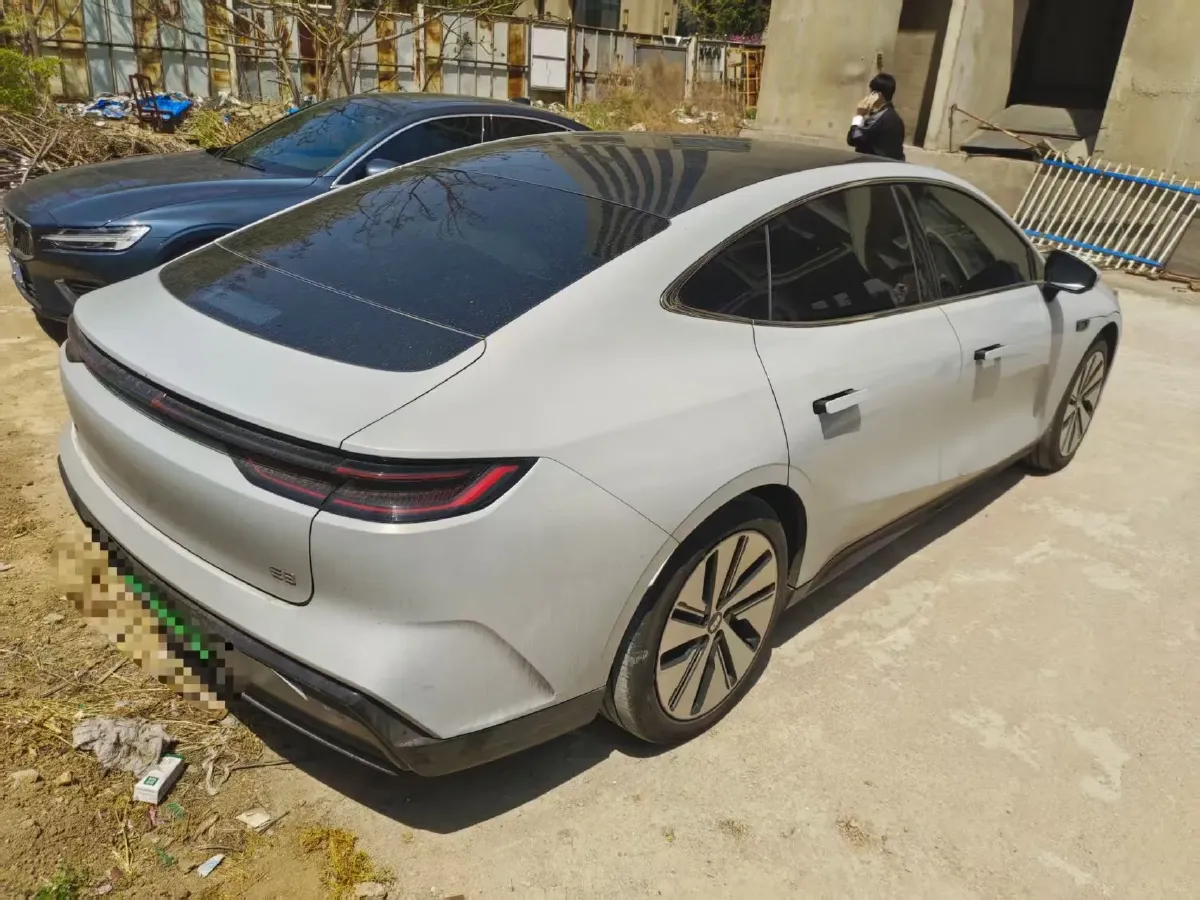 2024 Geely Galaxy E8 BEV 76KWH,autocango,china used car exporter,china ev exporter,chinese used car exporter,chinese used ev exporter