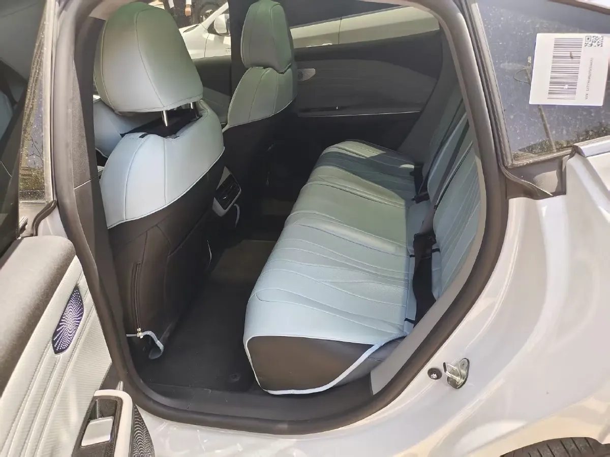 2024 Geely Galaxy E8 BEV 76KWH,autocango,china used car exporter,china ev exporter,chinese used car exporter,chinese used ev exporter