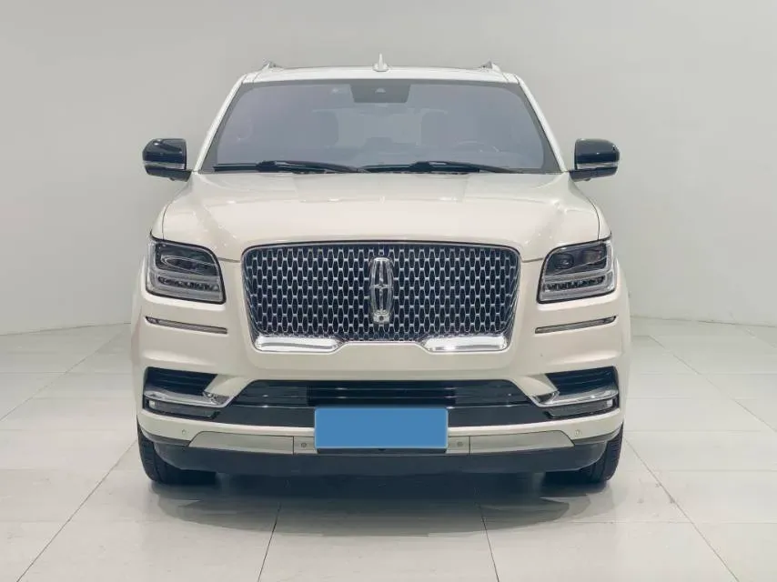 2020 Lincoln Navigator 3.5T 388HP V6 10AT,autocango,china used car exporter,china ev exporter,chinese used car exporter,chinese used ev exporter