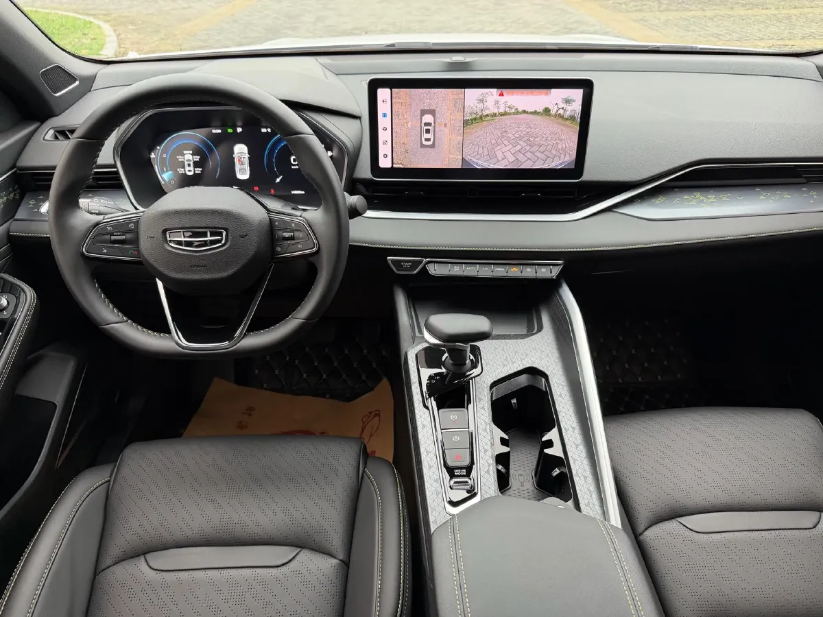 2023 Geely Preface 1.5T 181HP L4 7DCT,autocango,china used car exporter,china ev exporter,chinese used car exporter,chinese used ev exporter