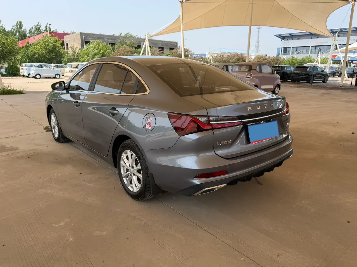 2024 Roewe i5 1.5L 129HP L4 CVT,autocango,china used car exporter,china ev exporter,chinese used car exporter,chinese used ev exporter