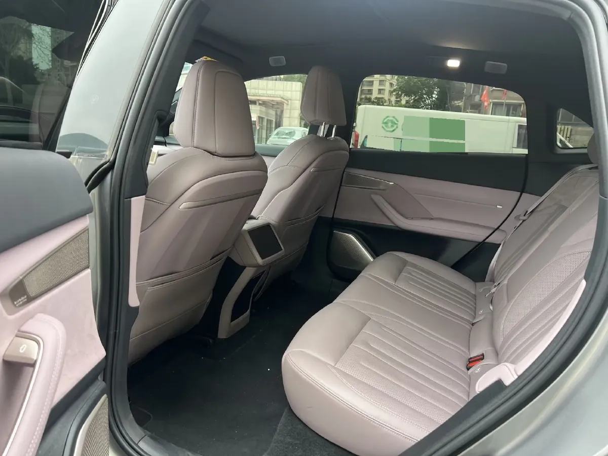 2024 ONVO L60 BEV 60KWH,autocango,china used car exporter,china ev exporter,chinese used car exporter,chinese used ev exporter