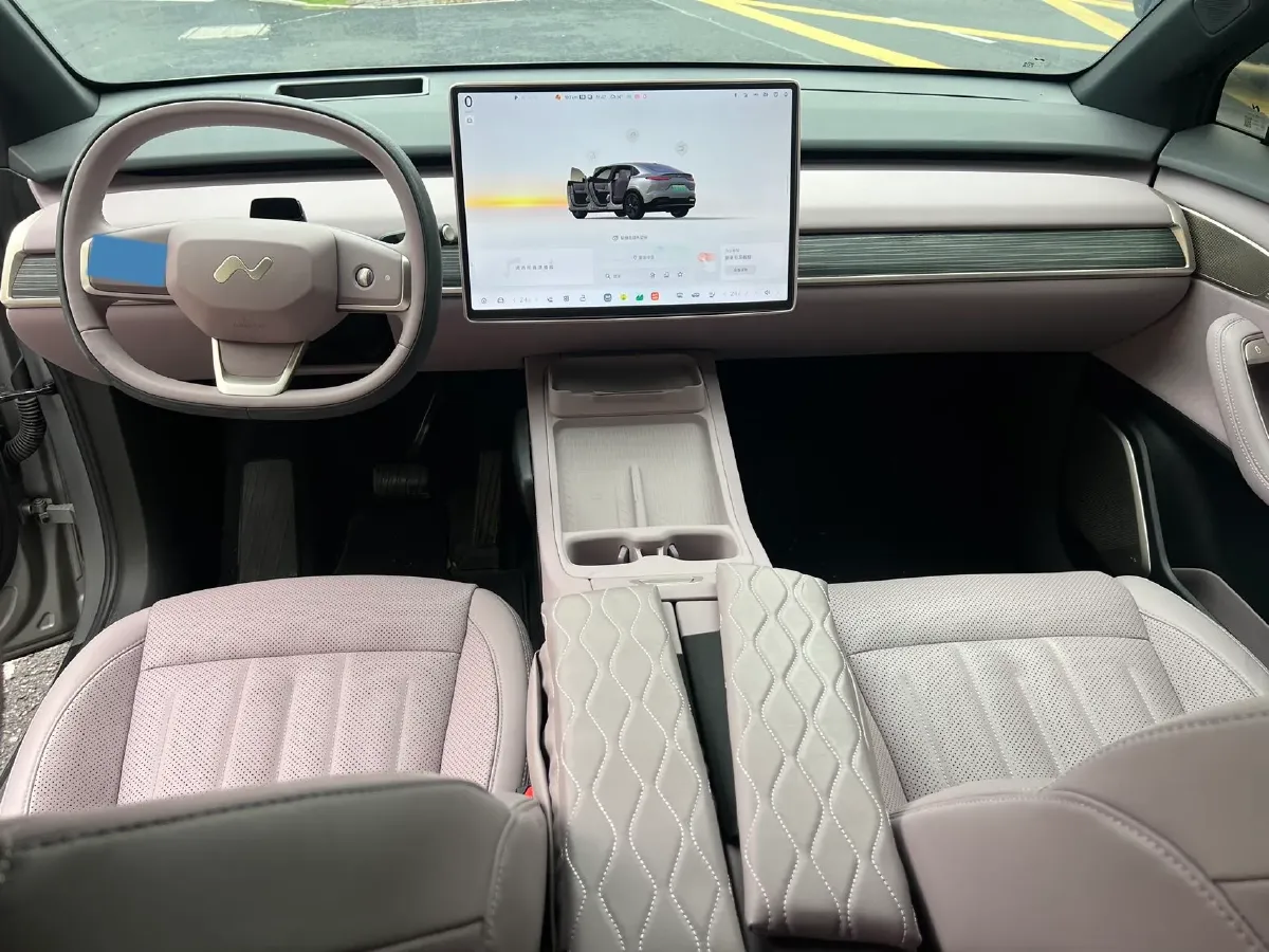 2024 ONVO L60 BEV 60KWH,autocango,china used car exporter,china ev exporter,chinese used car exporter,chinese used ev exporter