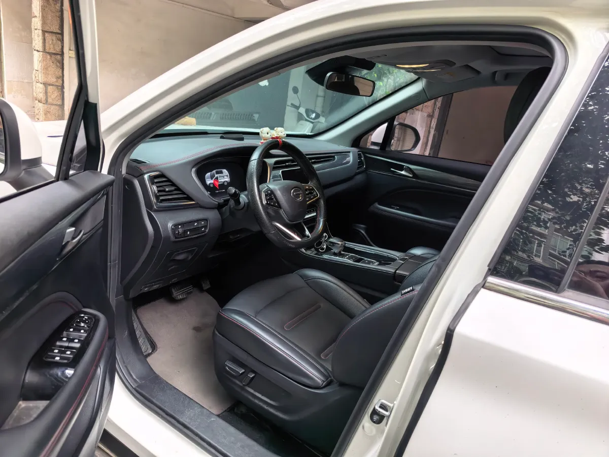 2021 GAC Trumpchi GS4 Plus 1.5T 169HP L4 6AT,autocango,china used car exporter,china ev exporter,chinese used car exporter,chinese used ev exporter