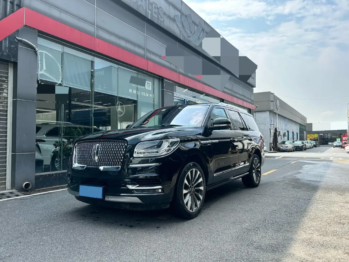2018 Lincoln Navigator 3.5T 415HP V6 10AT,autocango,china used car exporter,china ev exporter,chinese used car exporter,chinese used ev exporter