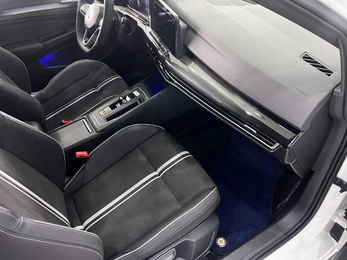 2021 Volkswagen Golf 1.4T 150HP L4 7DCT,autocango,china used car exporter,china ev exporter,chinese used car exporter,chinese used ev exporter