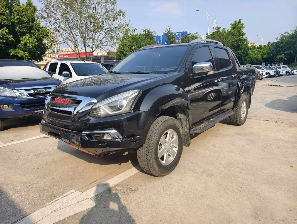 2019 Isuzu D-MAX 3.0T 177HP L4 6MT,autocango,china used car exporter,china ev exporter,chinese used car exporter,chinese used ev exporter