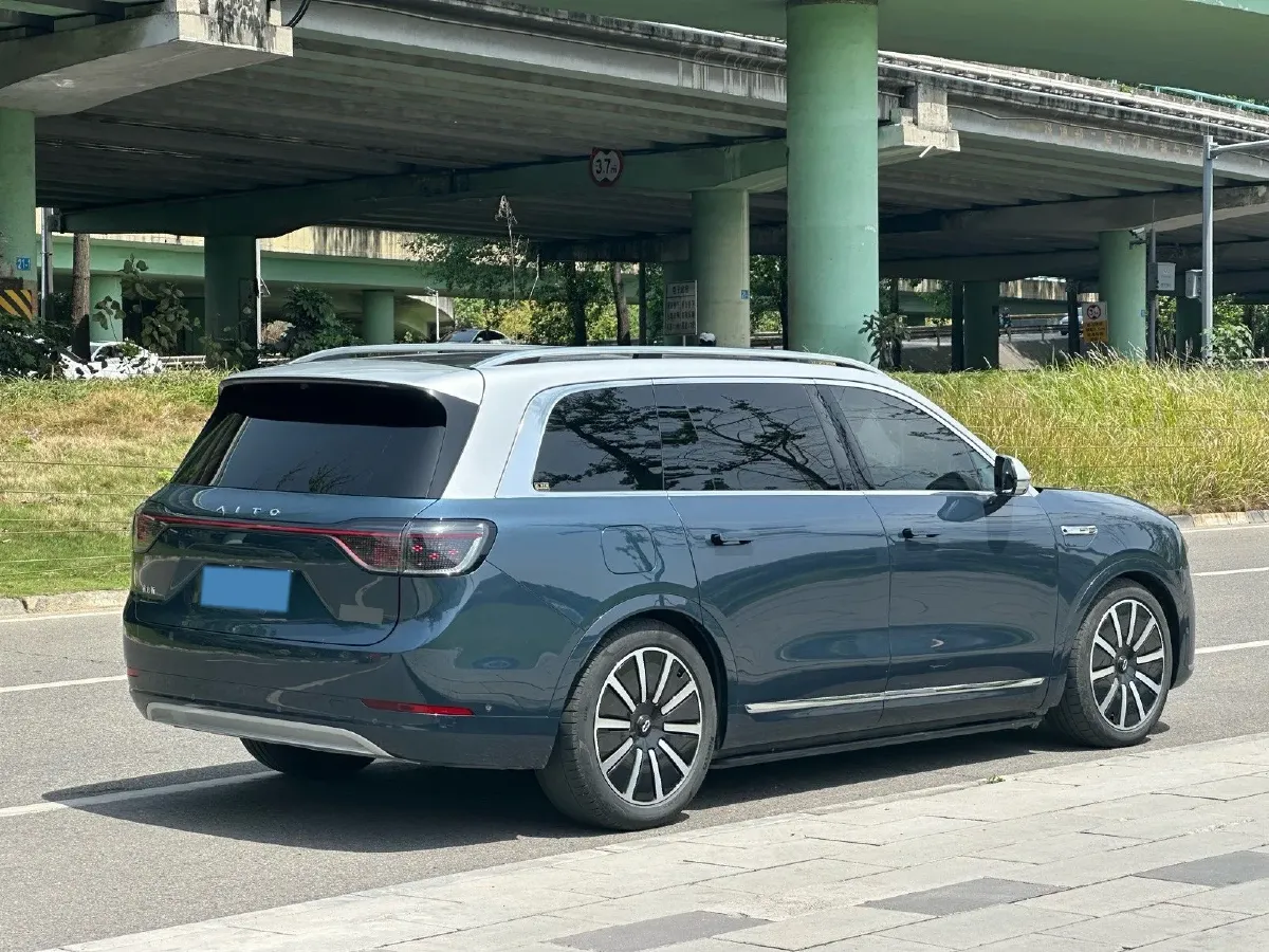 2024 AITO AITO M9 1.5T 152HP L4 REEV 42KWH,autocango,china used car exporter,china ev exporter,chinese used car exporter,chinese used ev exporter