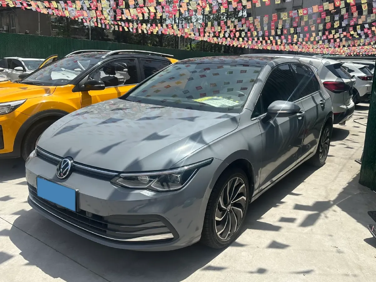 2021 Volkswagen Golf 1.2T 116HP L4 7DCT,autocango,china used car exporter,china ev exporter,chinese used car exporter,chinese used ev exporter