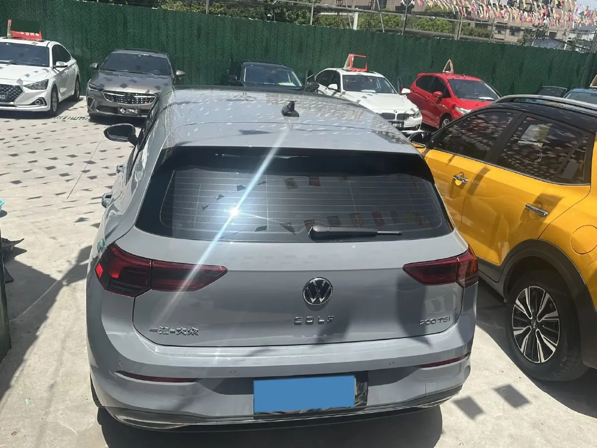 2021 Volkswagen Golf 1.2T 116HP L4 7DCT,autocango,china used car exporter,china ev exporter,chinese used car exporter,chinese used ev exporter
