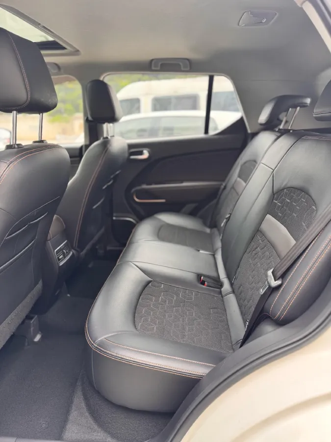 2020 GAC Trumpchi GS3 1.5T 163HP L3 7DCT,autocango,china used car exporter,china ev exporter,chinese used car exporter,chinese used ev exporter