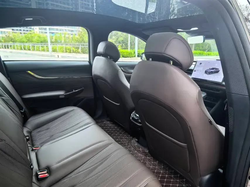 2025 ChangAn QiYuan A07 REEV 98HP REEV 28.4KWH,autocango,china used car exporter,china ev exporter,chinese used car exporter,chinese used ev exporter