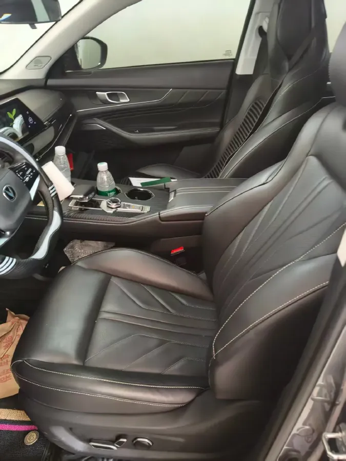 2023 ChangAn UNI-K iDD 1.5T 170HP L4 6TCT PHEV 28.39KWH,autocango,china used car exporter,china ev exporter,chinese used car exporter,chinese used ev exporter