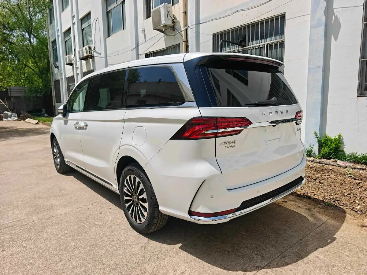 2025 Roewe iMAX8 1.5T 150HP L4 1DHT PHEV 24.7KWH,autocango,china used car exporter,china ev exporter,chinese used car exporter,chinese used ev exporter