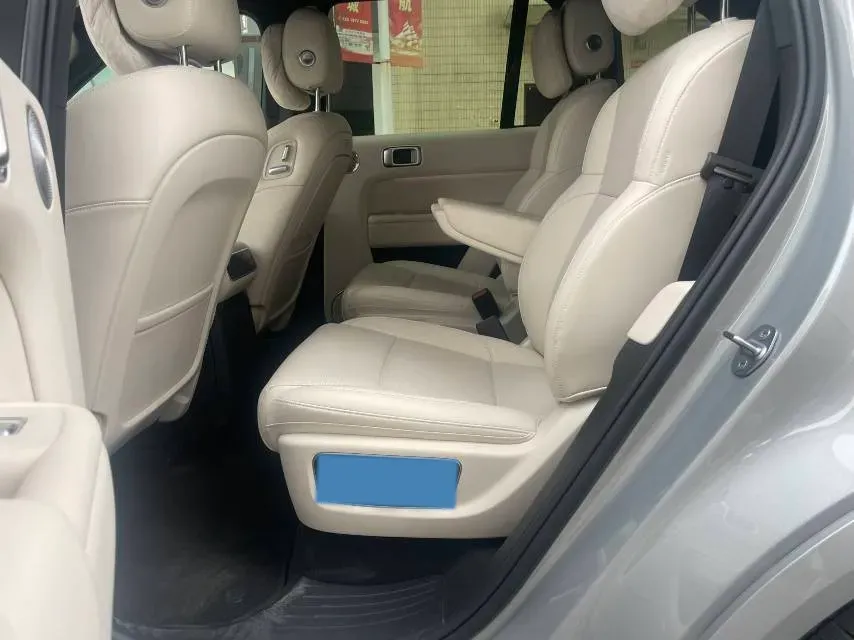 2022 Li L9 Range Extended 154HP REEV 42.6KWH,autocango,china used car exporter,china ev exporter,chinese used car exporter,chinese used ev exporter