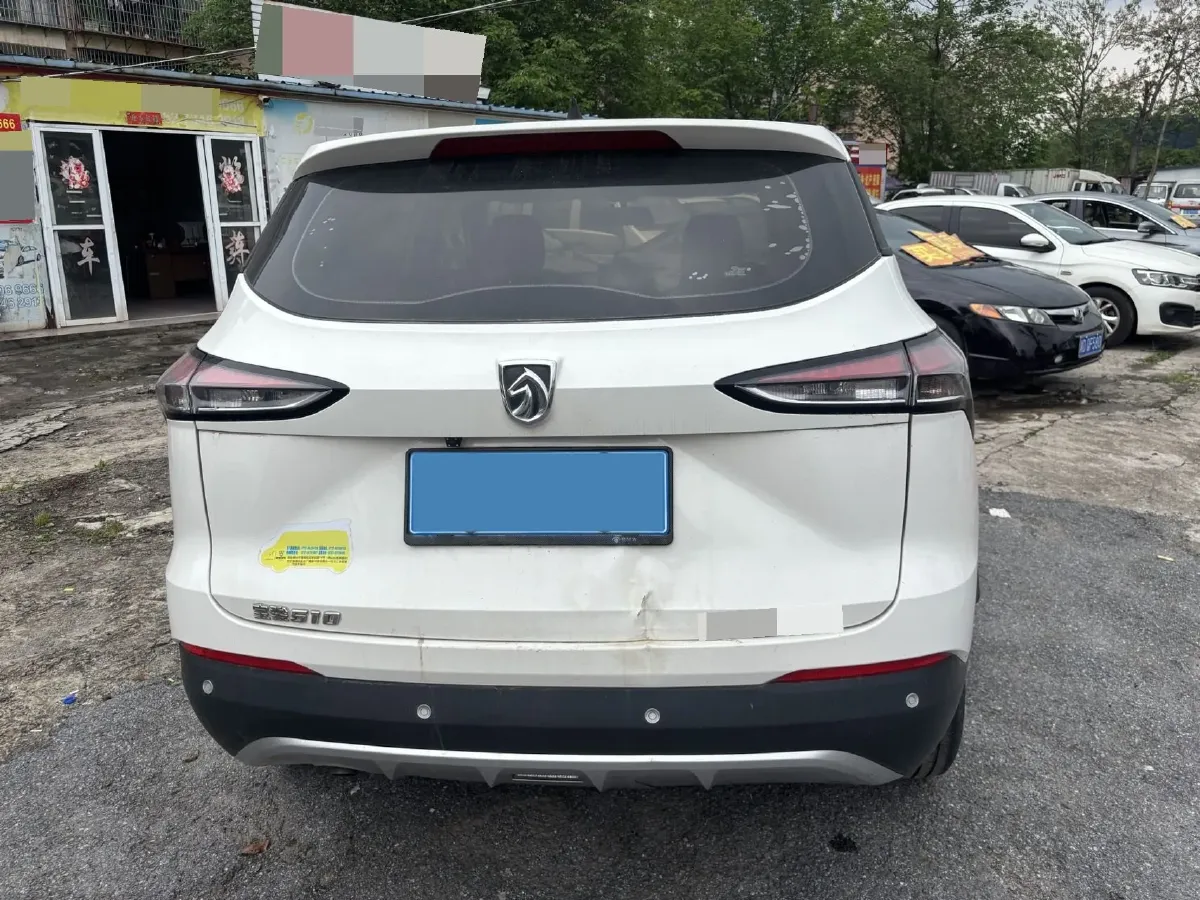 2021 BaoJun 510 1.5L 99HP L4 6MT,autocango,china used car exporter,china ev exporter,chinese used car exporter,chinese used ev exporter