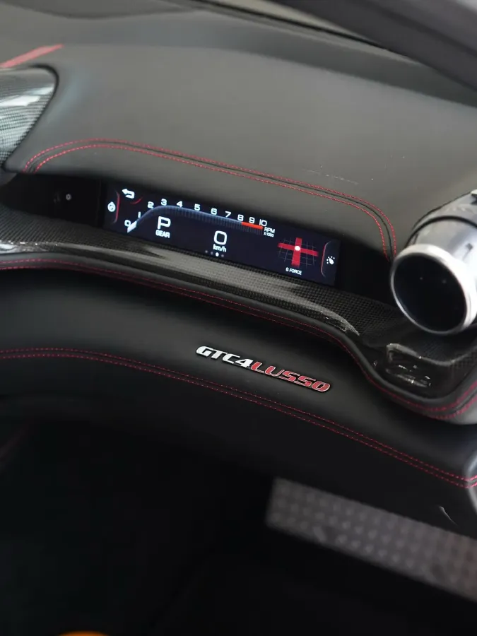 2016 Ferrari GTC4 Lusso 6.3L 690HP V12 7DCT,autocango,china used car exporter,china ev exporter,chinese used car exporter,chinese used ev exporter