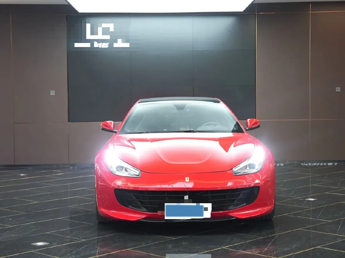 2016 Ferrari GTC4 Lusso 6.3L 690HP V12 7DCT,autocango,china used car exporter,china ev exporter,chinese used car exporter,chinese used ev exporter