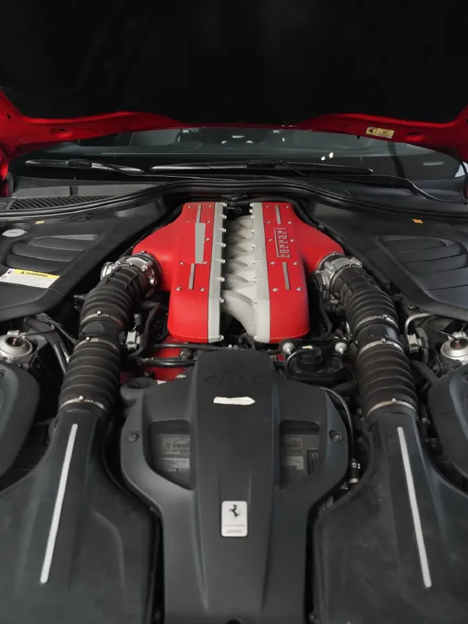 2016 Ferrari GTC4 Lusso 6.3L 690HP V12 7DCT,autocango,china used car exporter,china ev exporter,chinese used car exporter,chinese used ev exporter